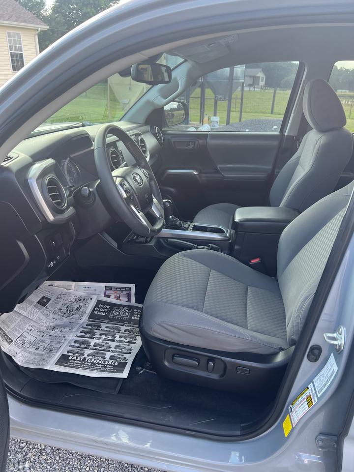 Toyota Tacoma 2WD Double Cab V6 AT SR5 (Natl) 2021