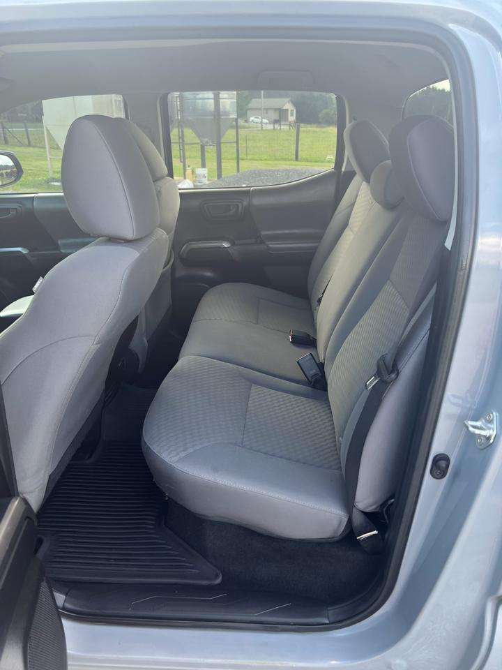 Toyota Tacoma 2WD Double Cab V6 AT SR5 (Natl) 2021