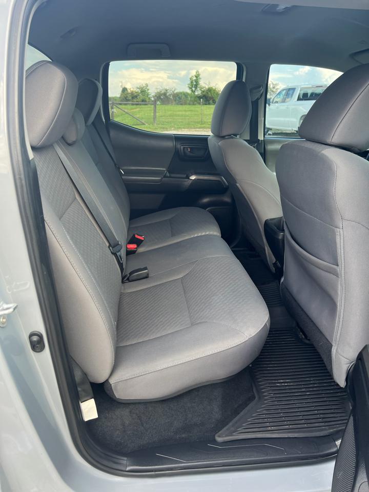Toyota Tacoma 2WD Double Cab V6 AT SR5 (Natl) 2021