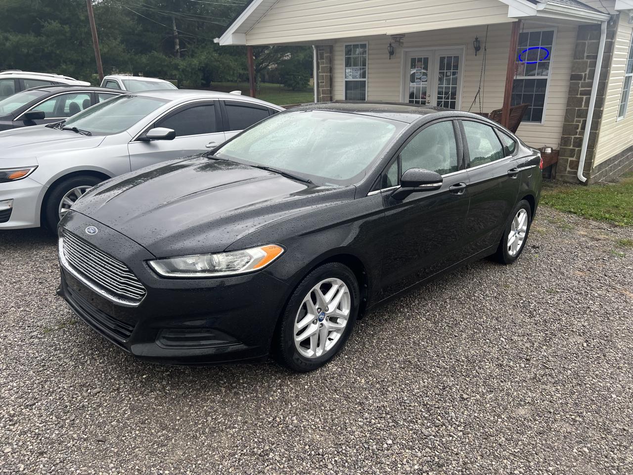 Ford Fusion SE 2013