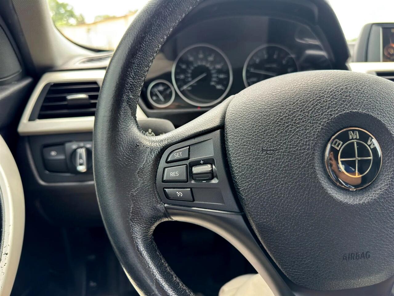 BMW 3-Series  2016 BMW 3-Series  2016