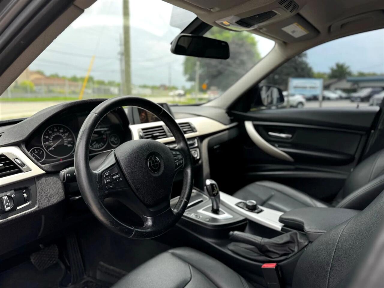 BMW 3-Series  2016 BMW 3-Series  2016