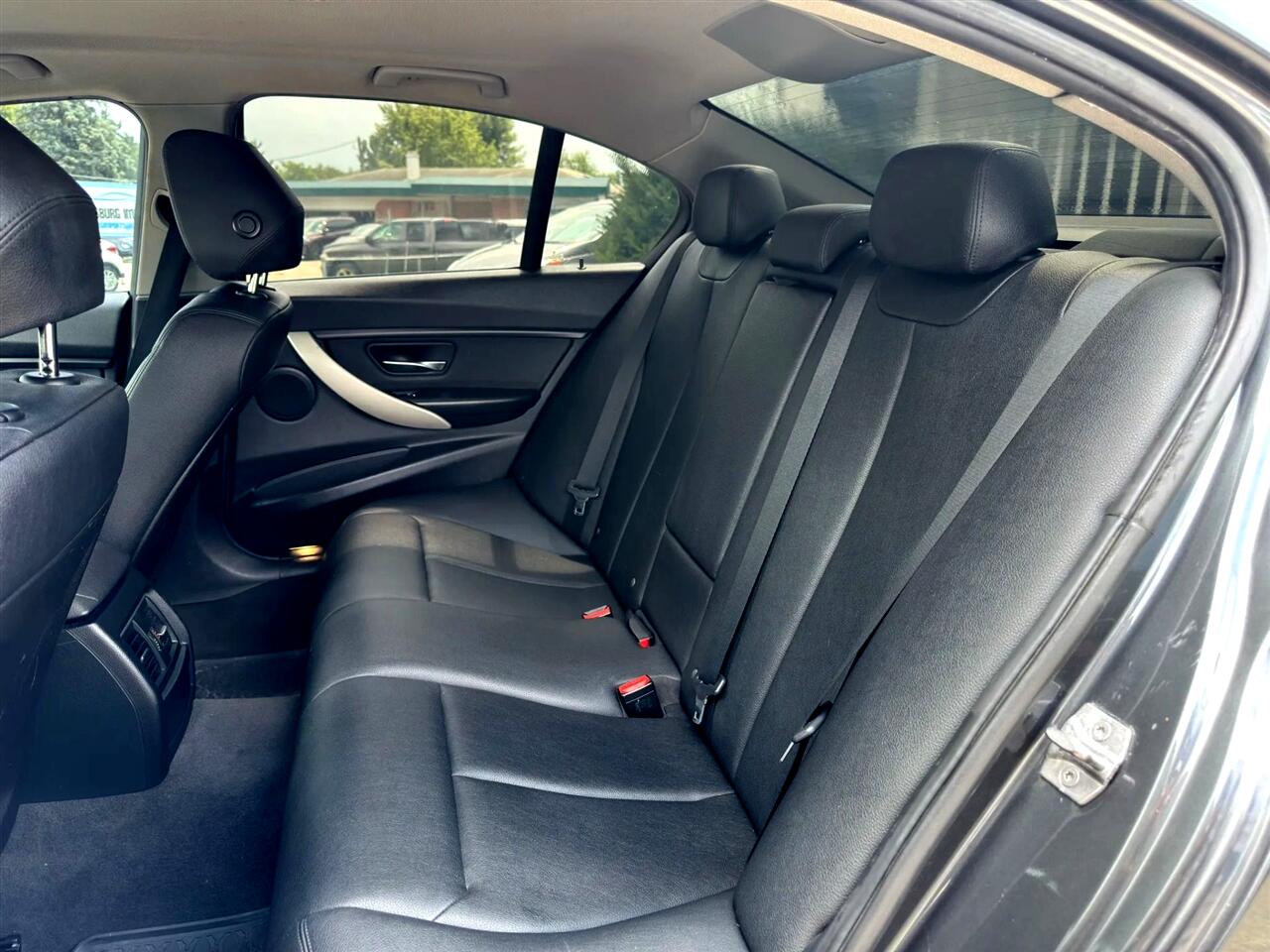 BMW 3-Series  2016 BMW 3-Series  2016