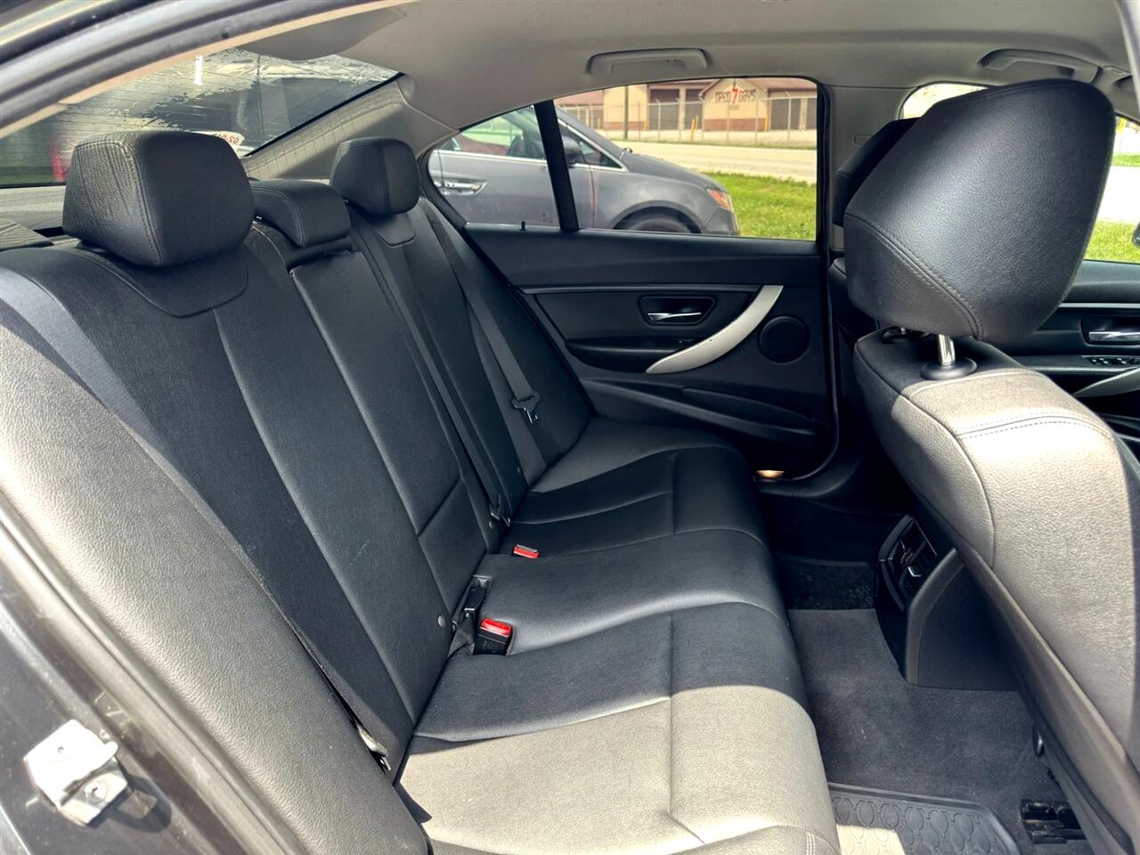 BMW 3-Series  2016 BMW 3-Series  2016
