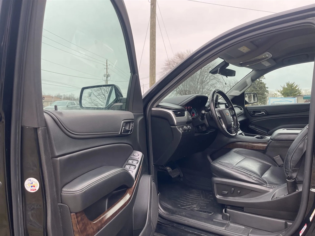 Chevrolet Suburban  2019