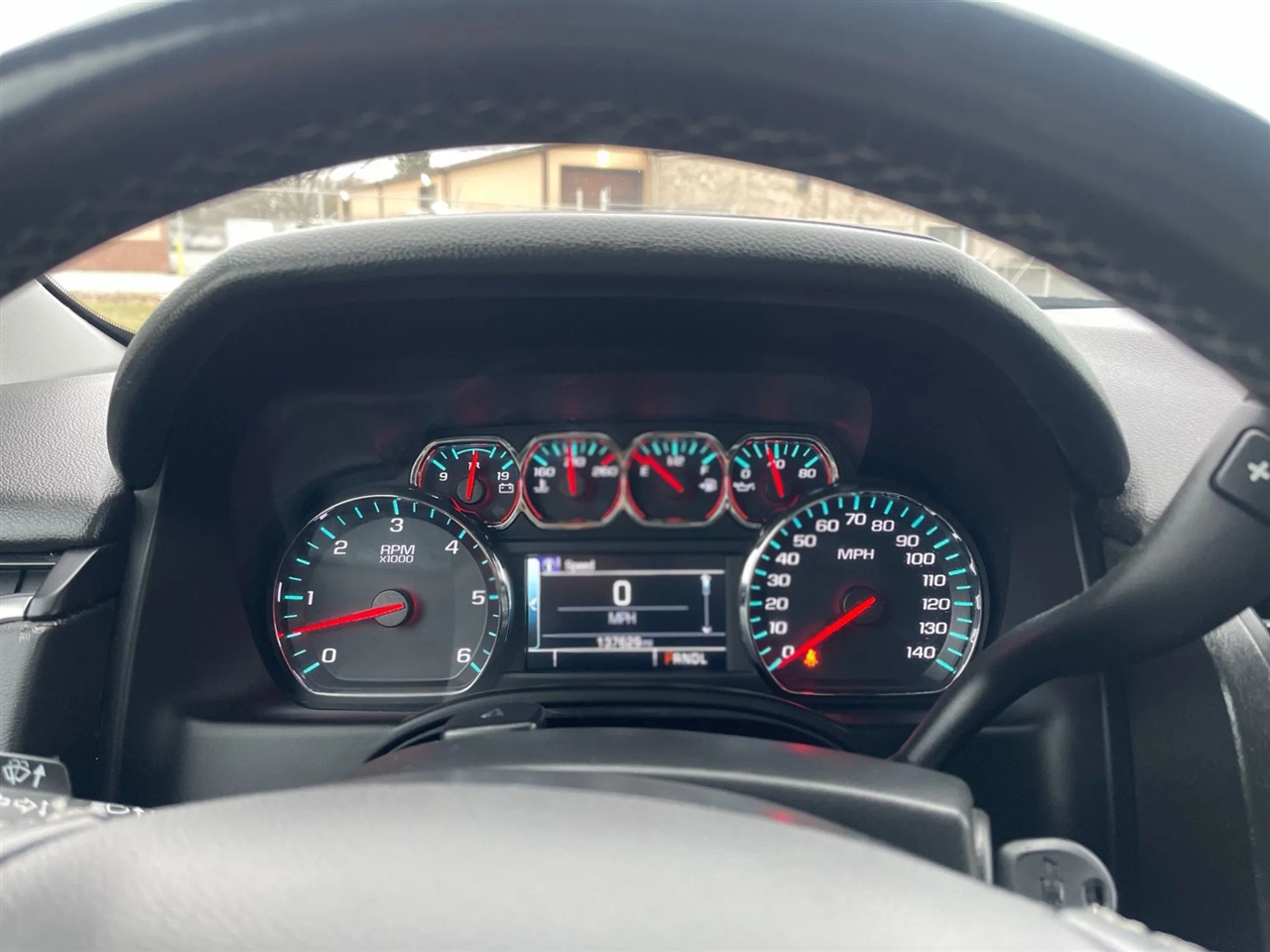 Chevrolet Suburban  2019