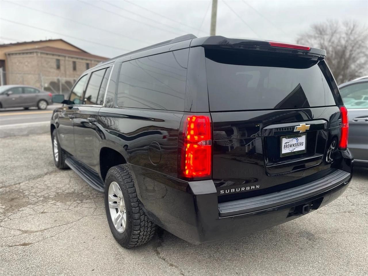 Chevrolet Suburban  2019