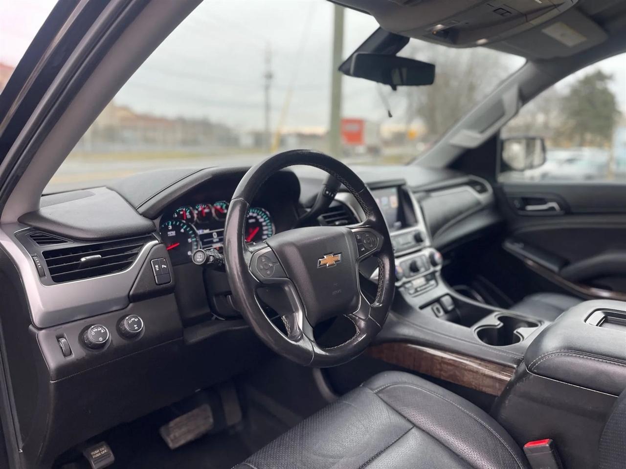 Chevrolet Suburban  2019