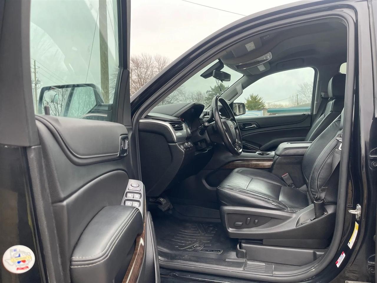 Chevrolet Suburban  2019