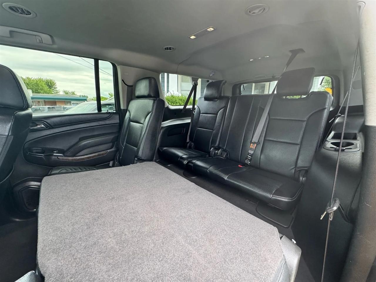 Chevrolet Suburban  2019