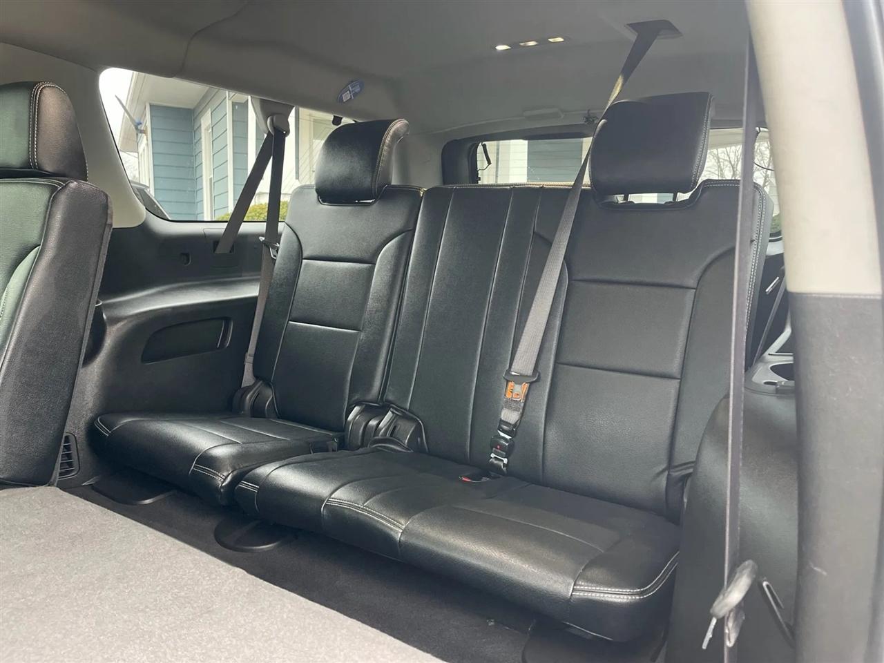 Chevrolet Suburban  2019