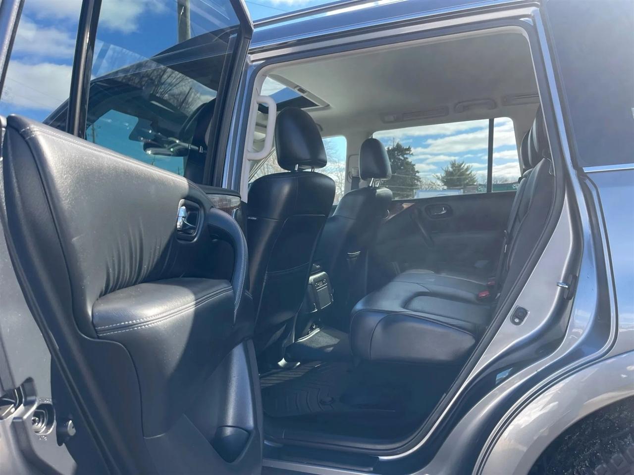 Nissan Armada  2019