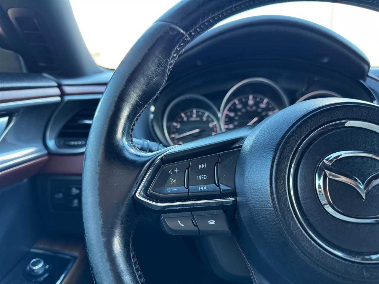 Mazda CX-9  2016 Mazda CX-9  2016