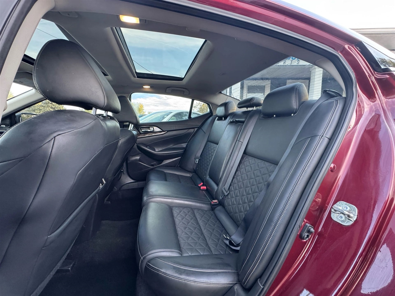 Nissan Maxima  2017 Nissan Maxima  2017