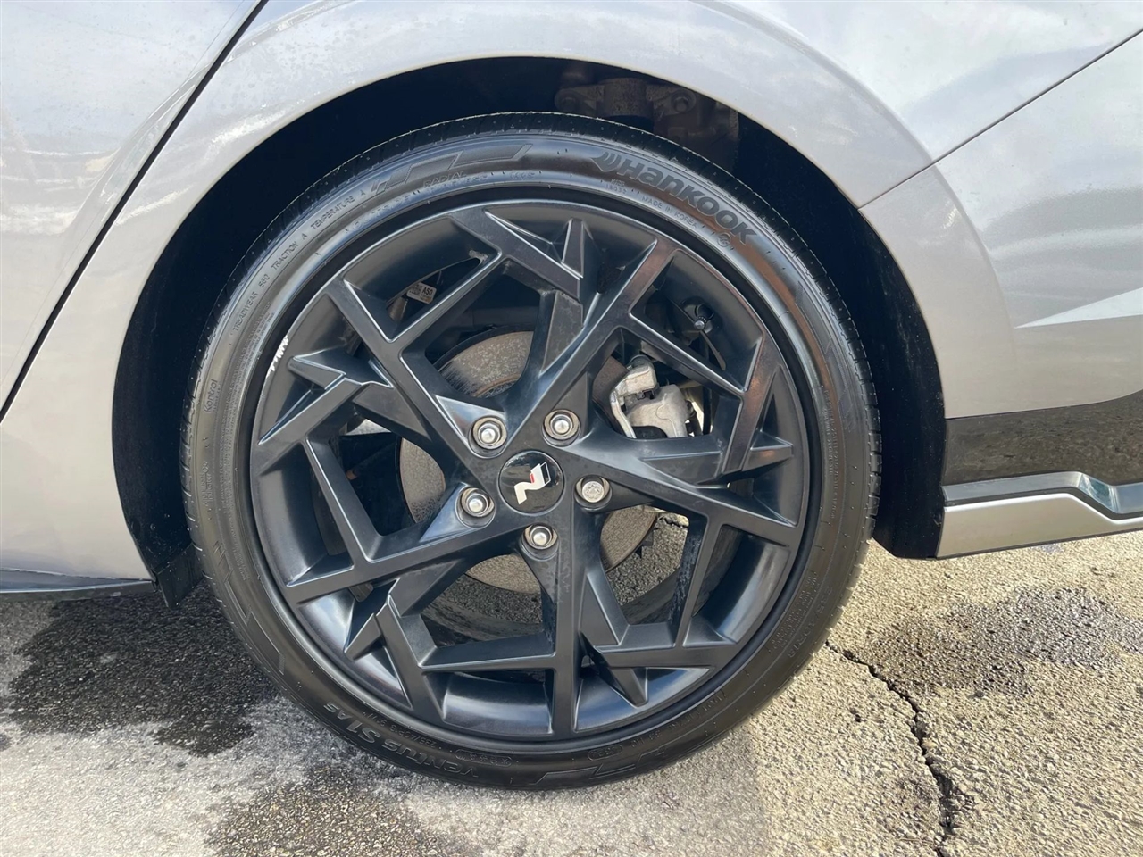 Hyundai Elantra  2025