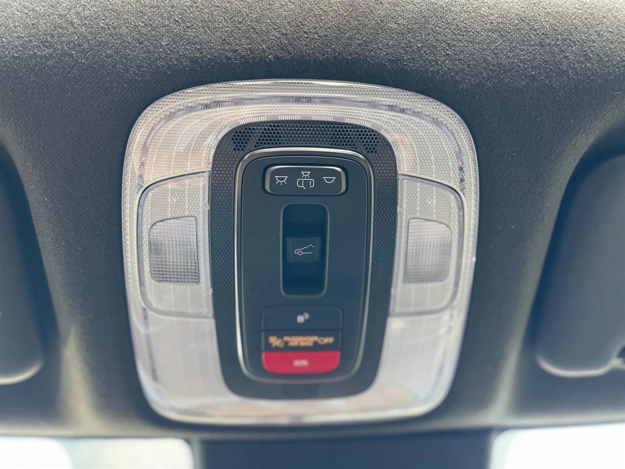 Hyundai Elantra  2025