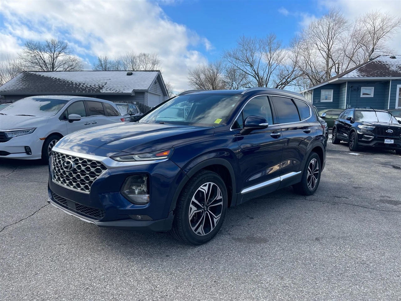 2019 Hyundai Santa Fe Limited's photo
