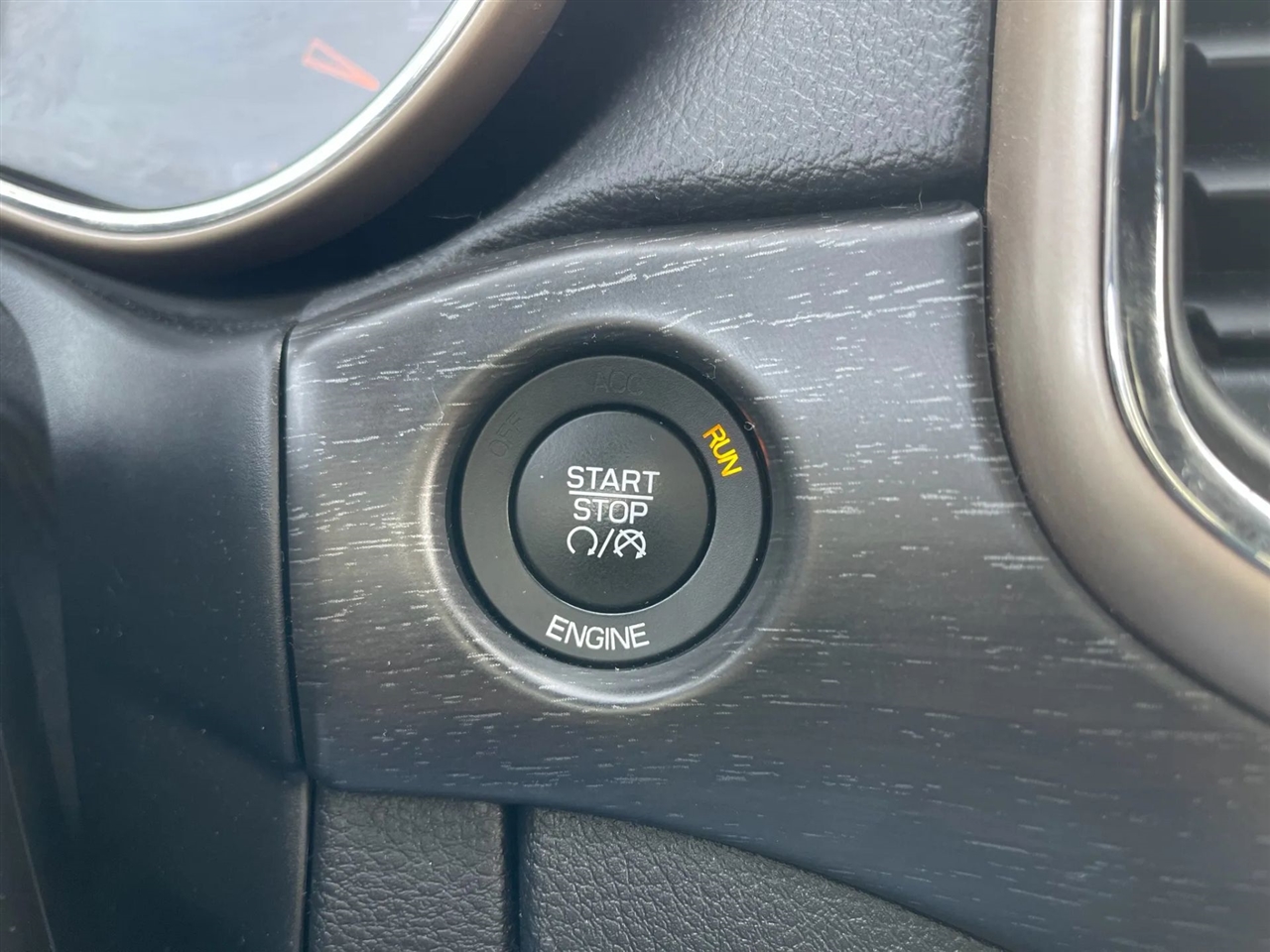 Jeep Grand Cherokee  2016