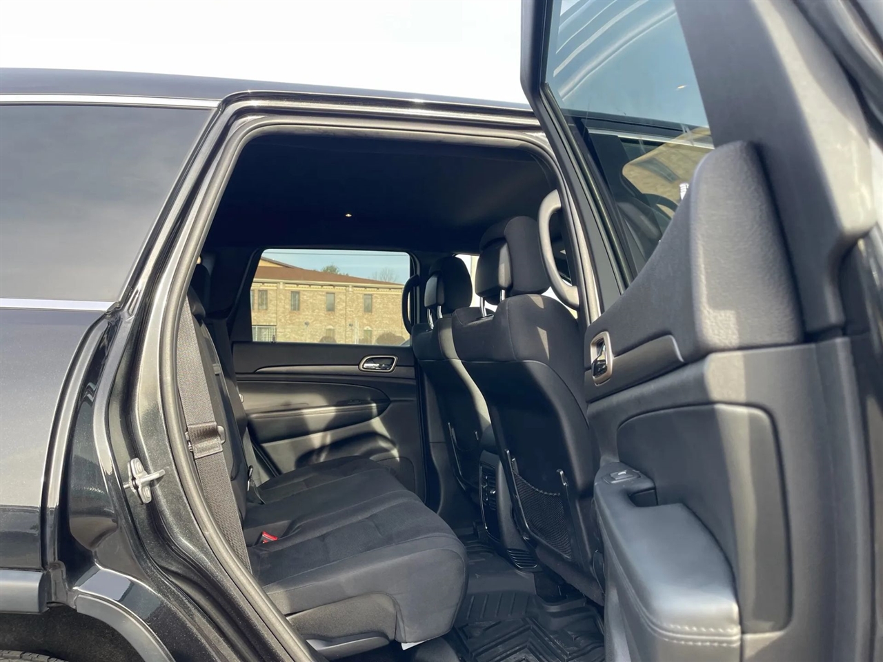 Jeep Grand Cherokee  2016