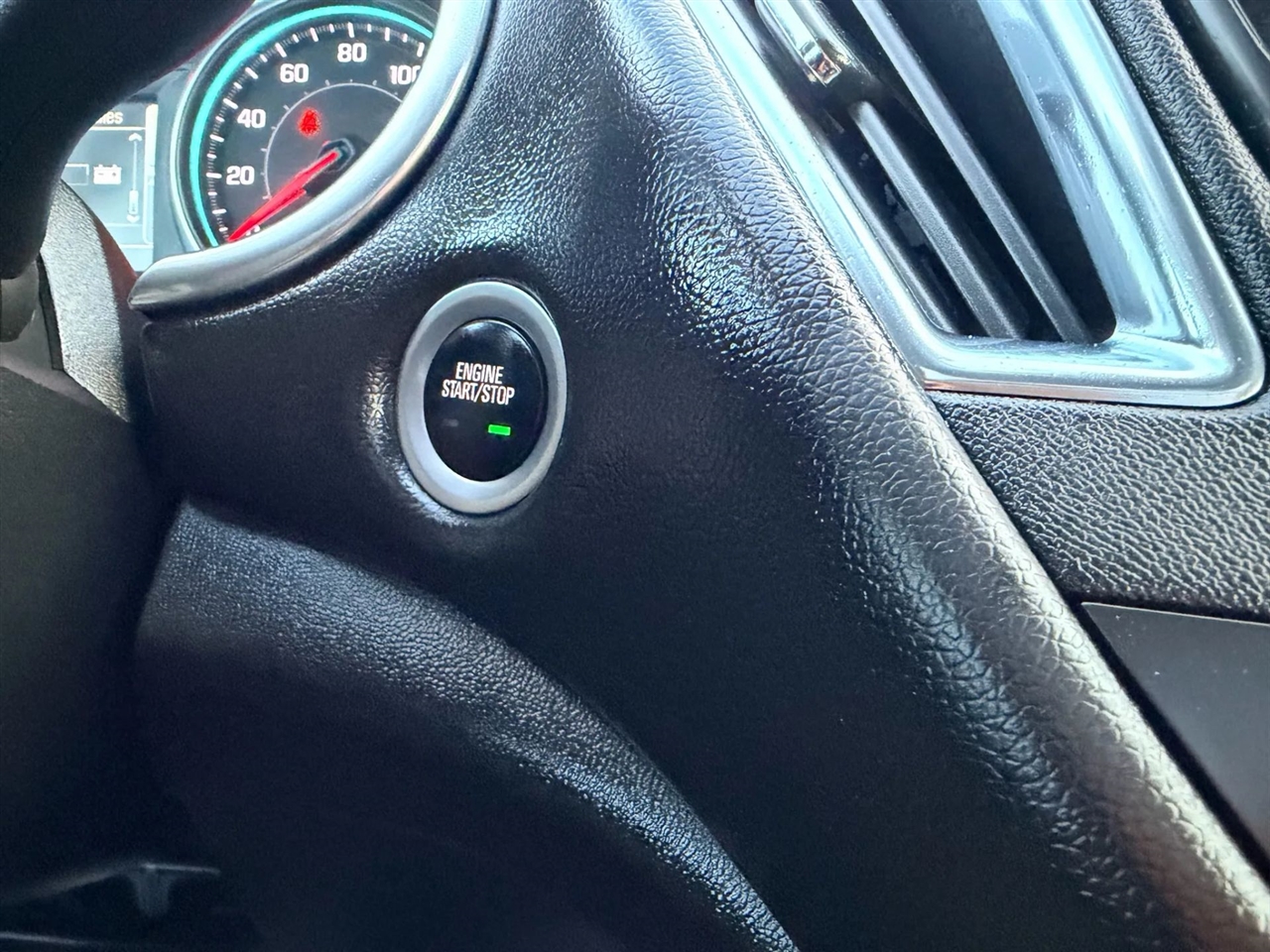 Chevrolet Malibu  2018