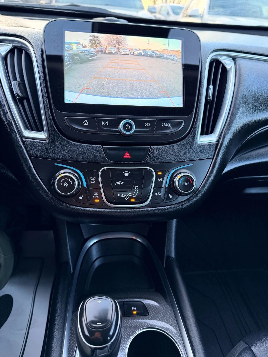 Chevrolet Malibu  2018