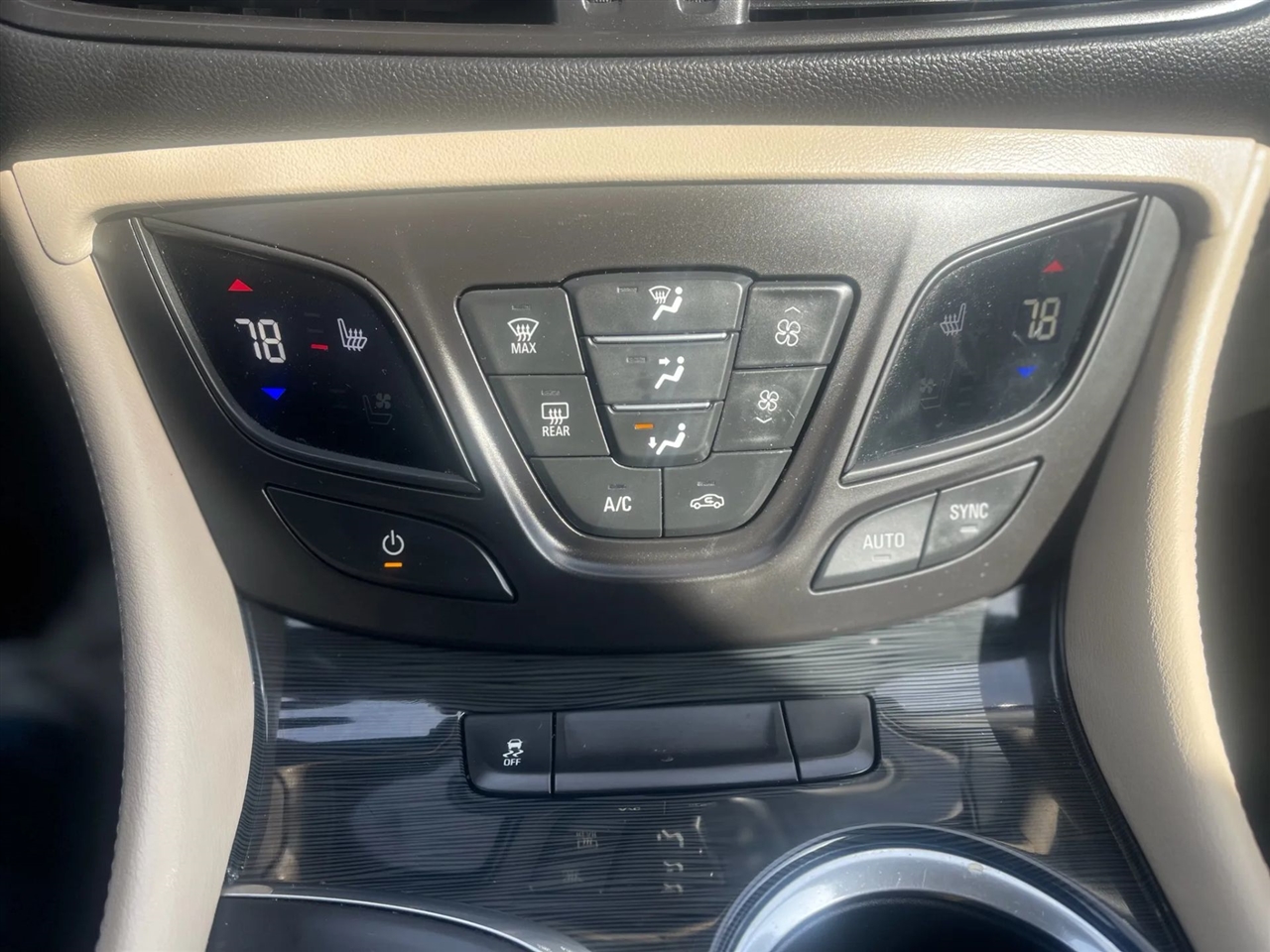 Buick Envision  2018