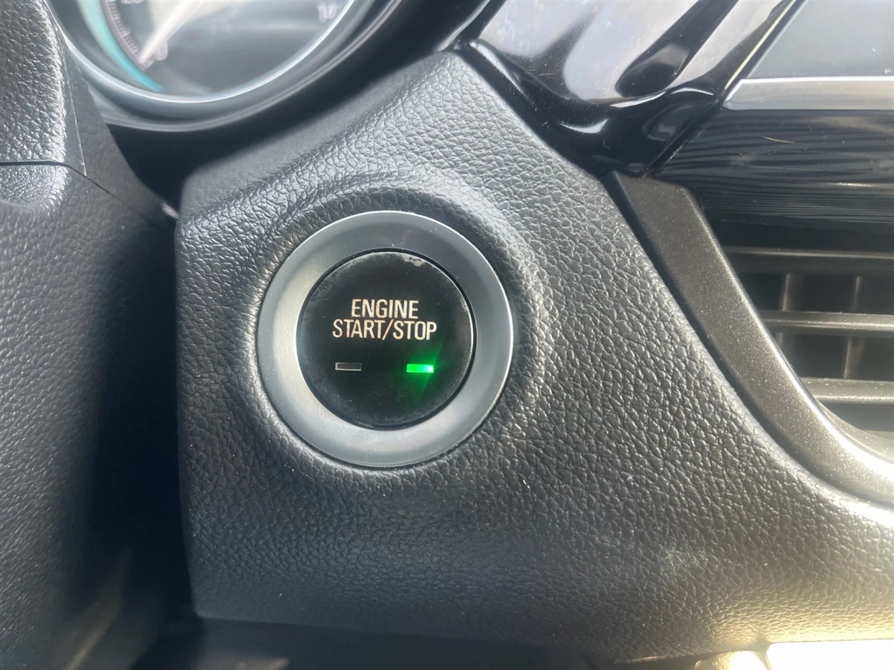 Buick Envision  2018