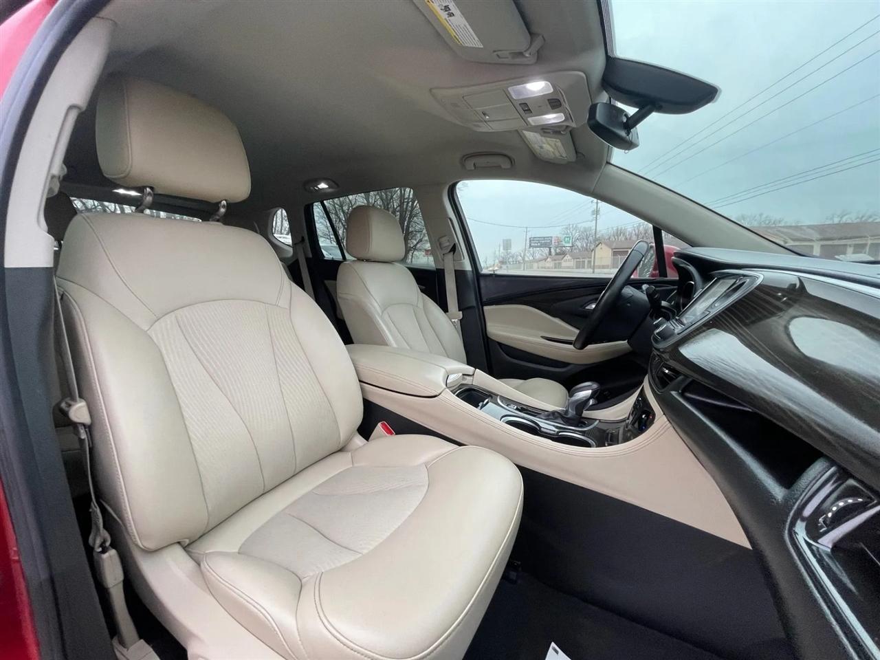 Buick Envision  2020