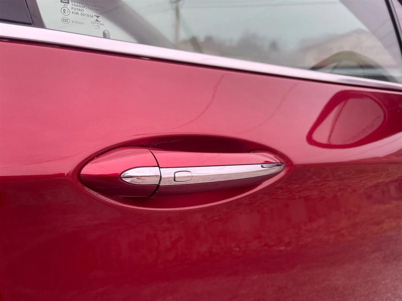 Buick Envision  2020