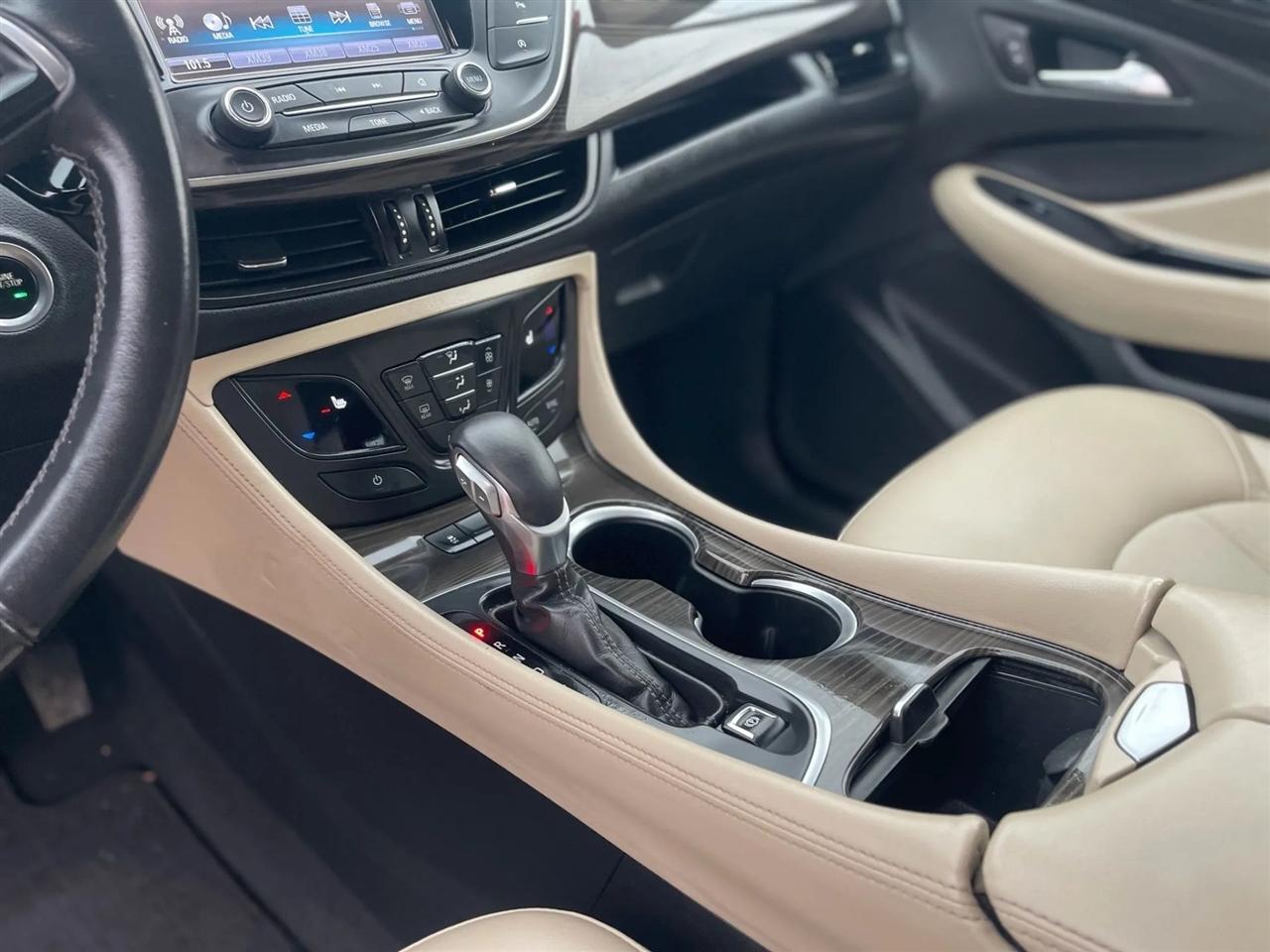 Buick Envision  2020