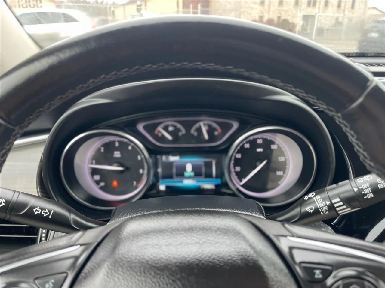 Buick Envision  2020