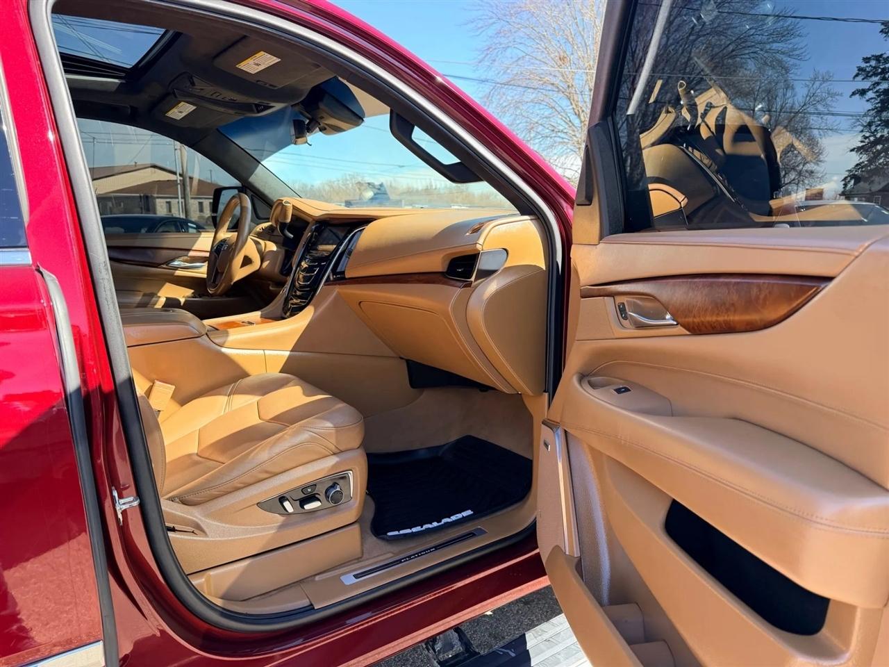 Cadillac Escalade  2017