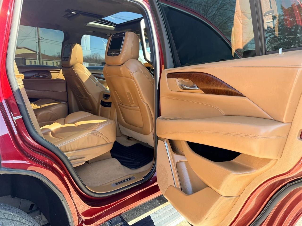 Cadillac Escalade  2017