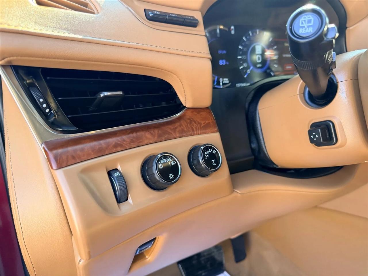 Cadillac Escalade  2017