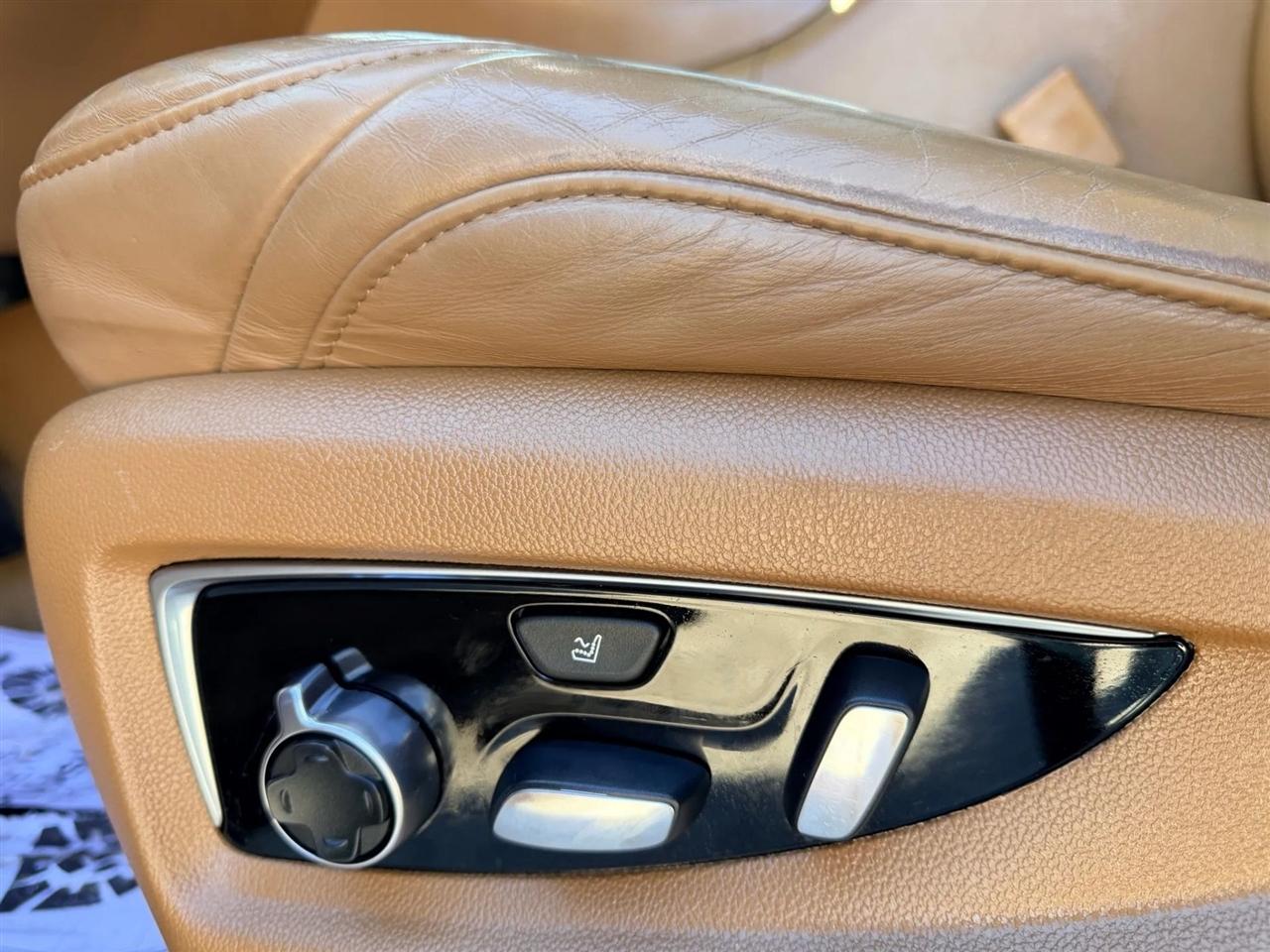 Cadillac Escalade  2017