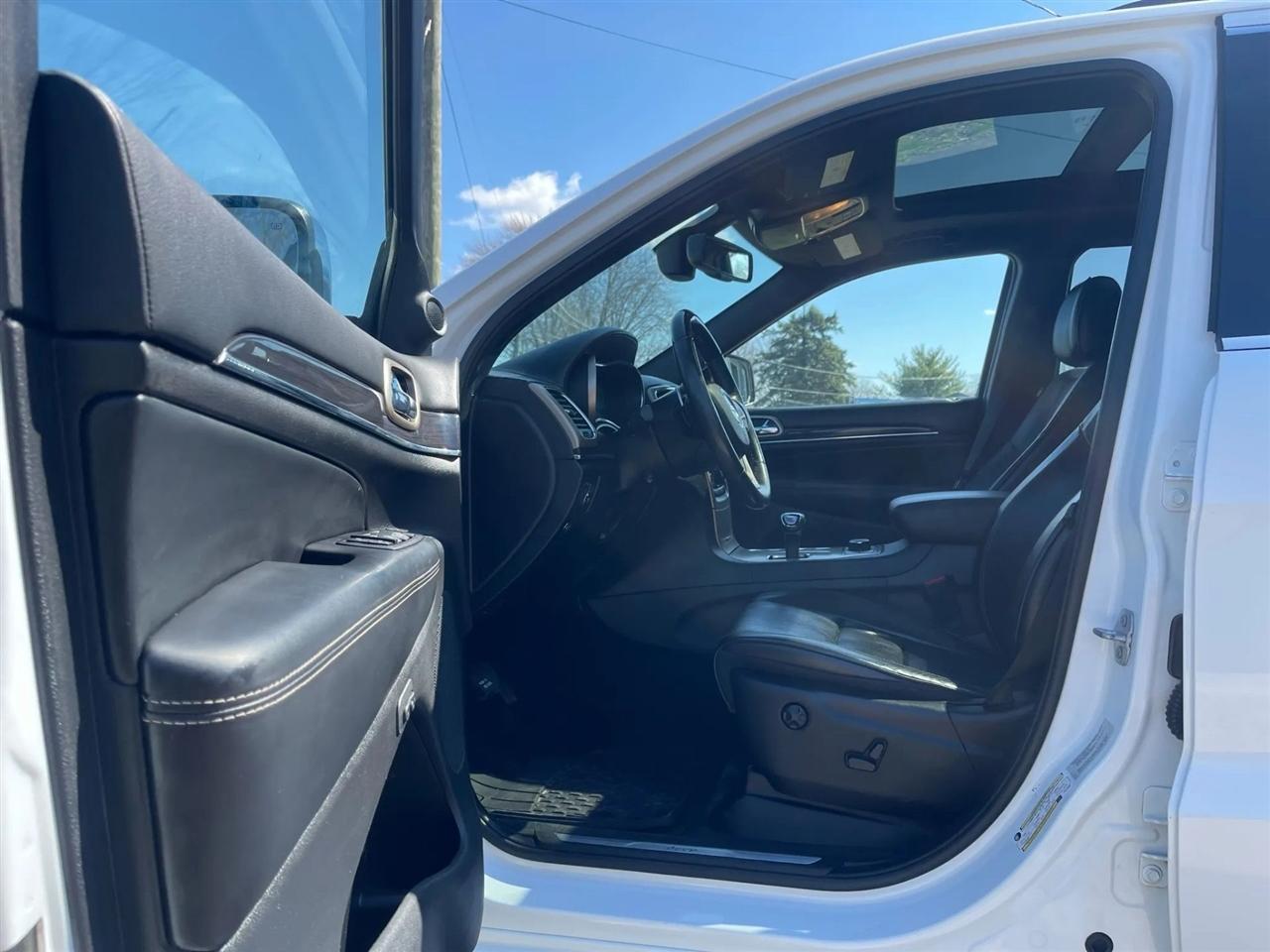 Jeep Grand Cherokee  2015