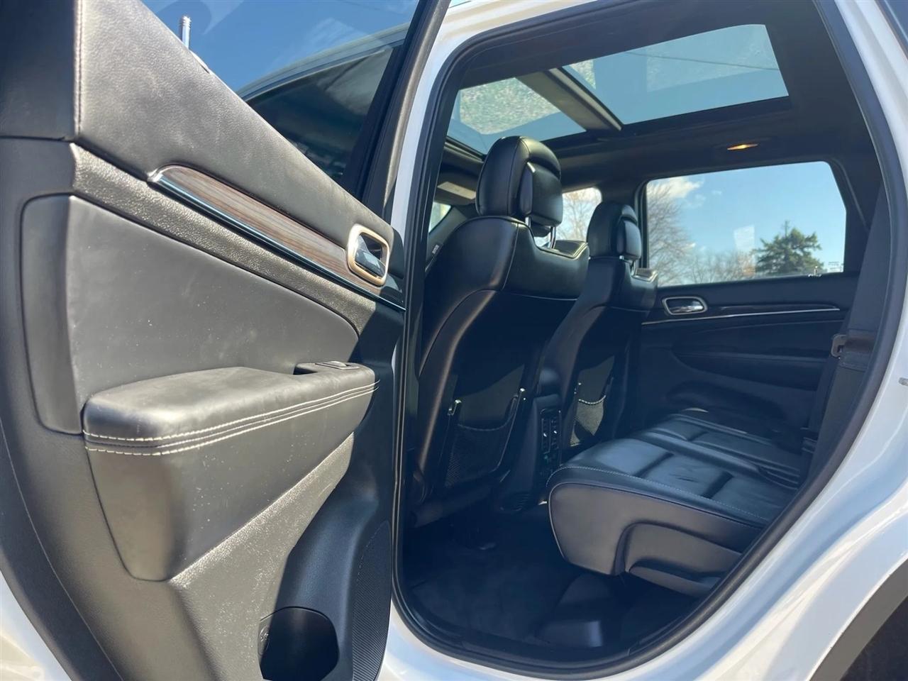 Jeep Grand Cherokee  2015