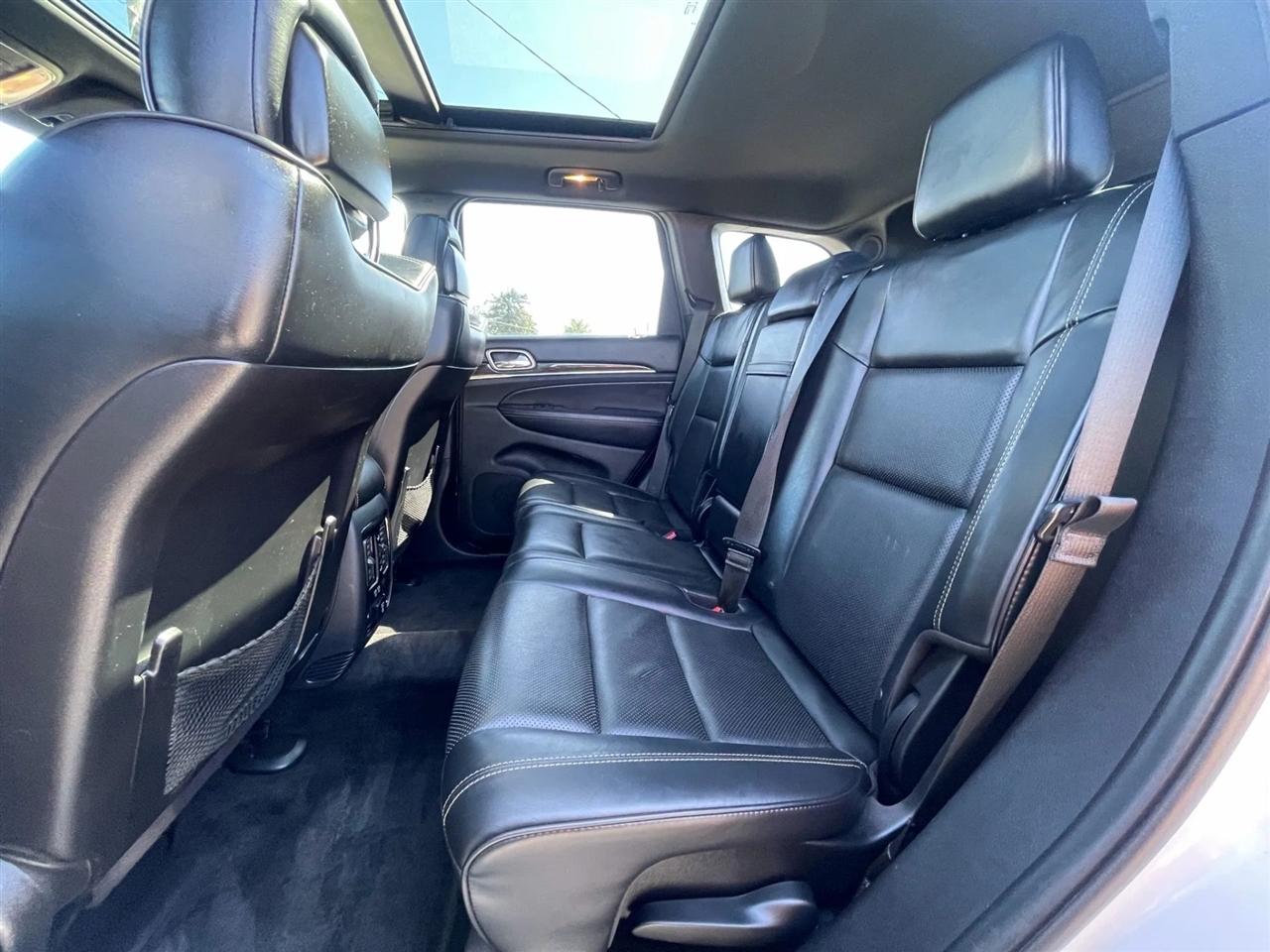 Jeep Grand Cherokee  2015