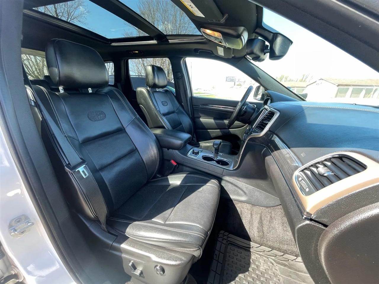 Jeep Grand Cherokee  2015