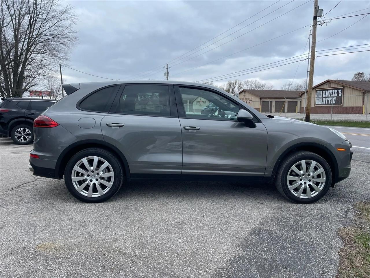 Porsche Cayenne  2015