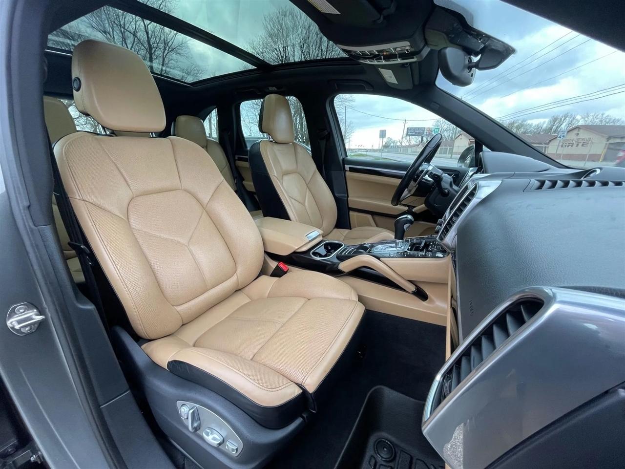 Porsche Cayenne  2015