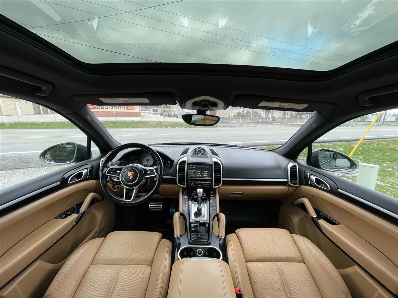 Porsche Cayenne  2015