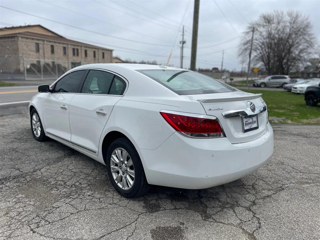 Buick LaCrosse  2013