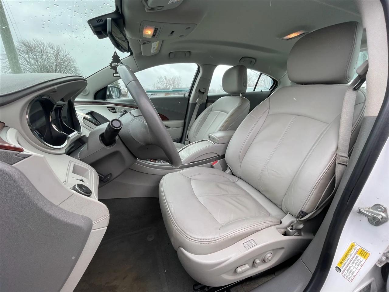 Buick LaCrosse  2013