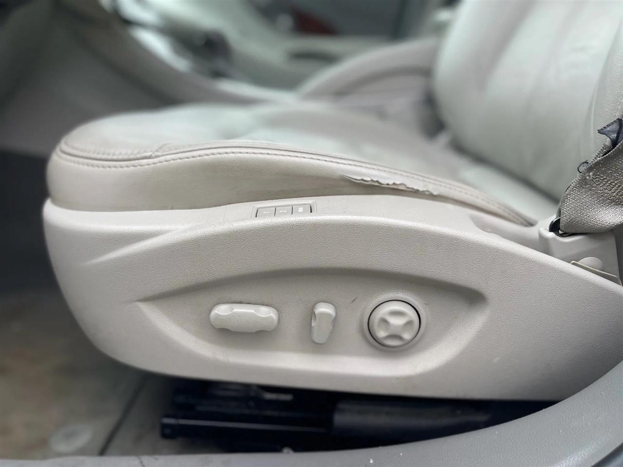 Buick LaCrosse  2013