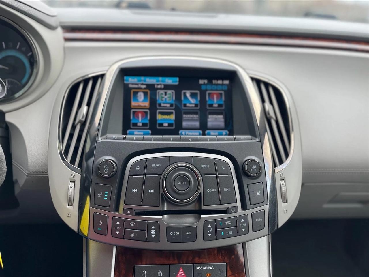 Buick LaCrosse  2013