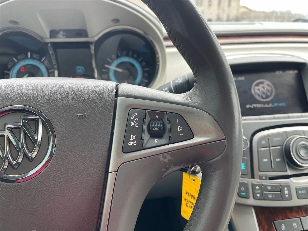 Buick LaCrosse  2013