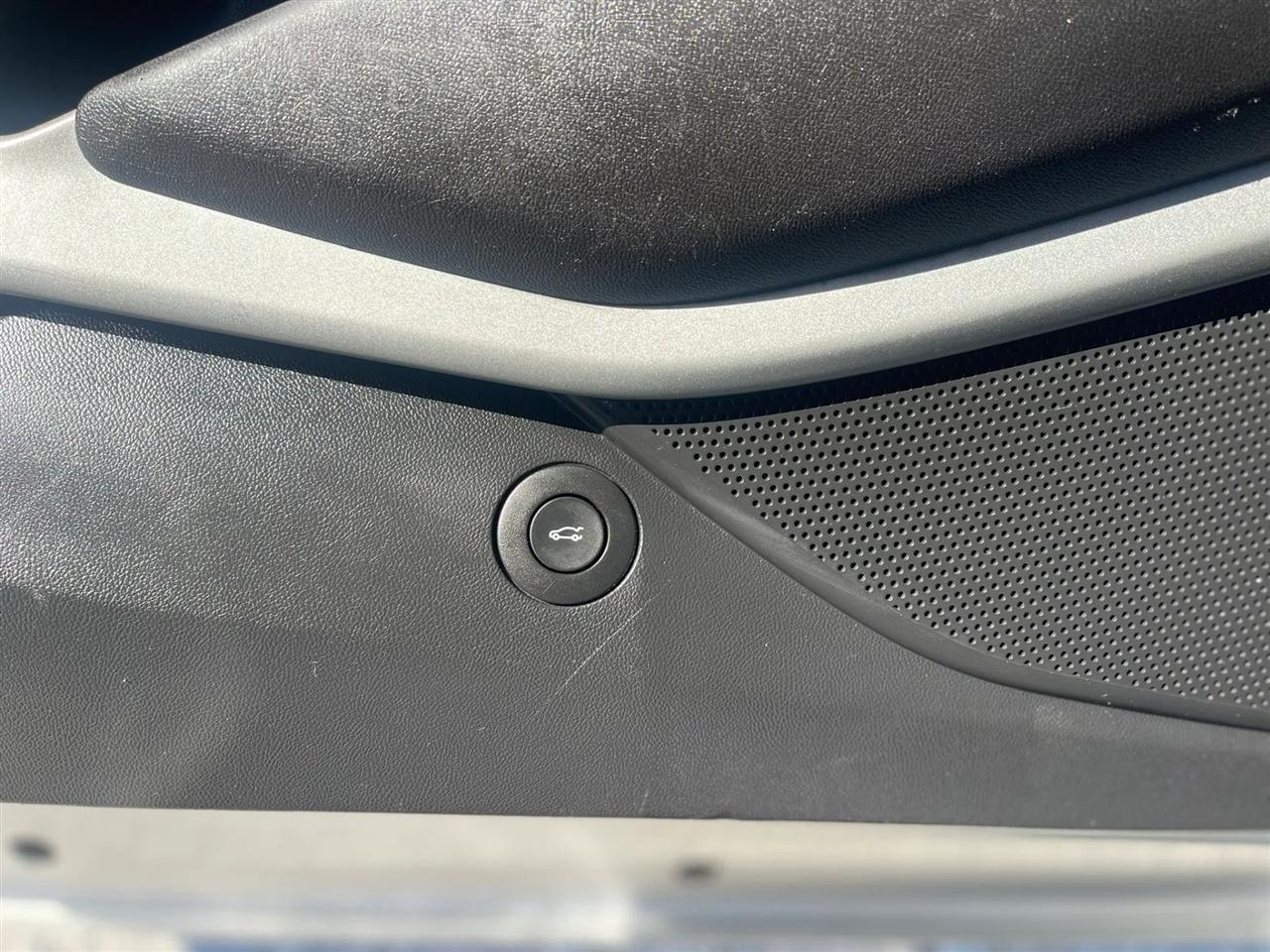 Chevrolet Camaro  2017