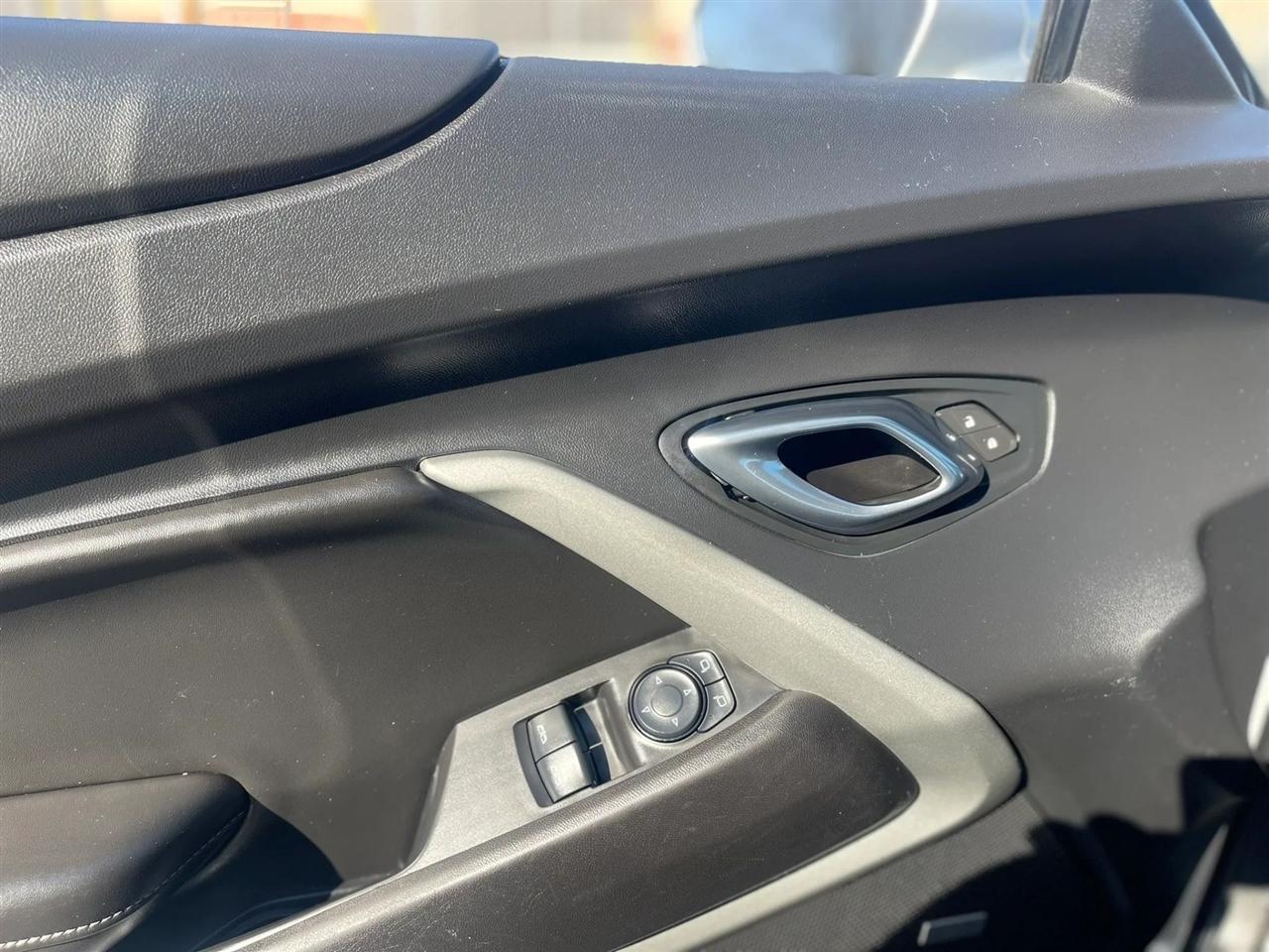 Chevrolet Camaro  2017