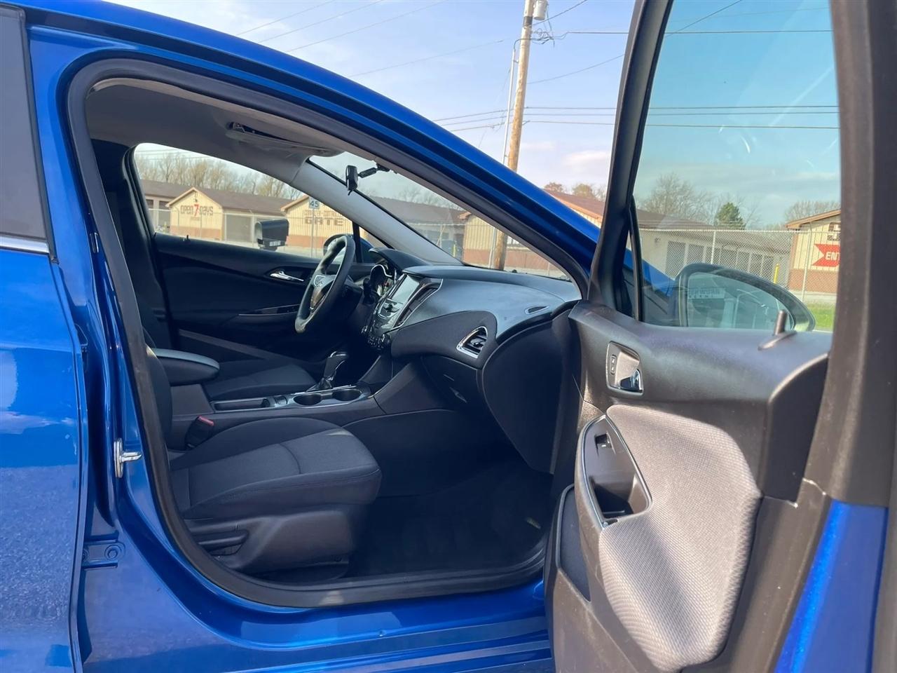 Chevrolet Cruze  2018